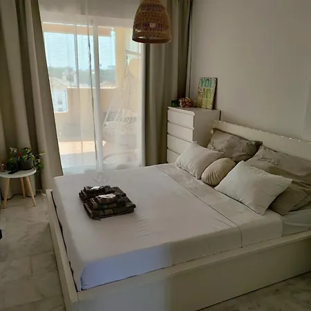 Pet Friendly Beautiful Flat With View, 3 Pools Apartment *