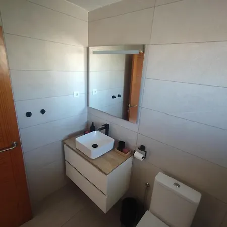 Pet Friendly Beautiful Flat With View, 3 Pools * 丰希罗拉