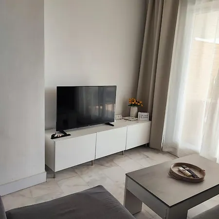 公寓 Pet Friendly Beautiful Flat With View, 3 Pools